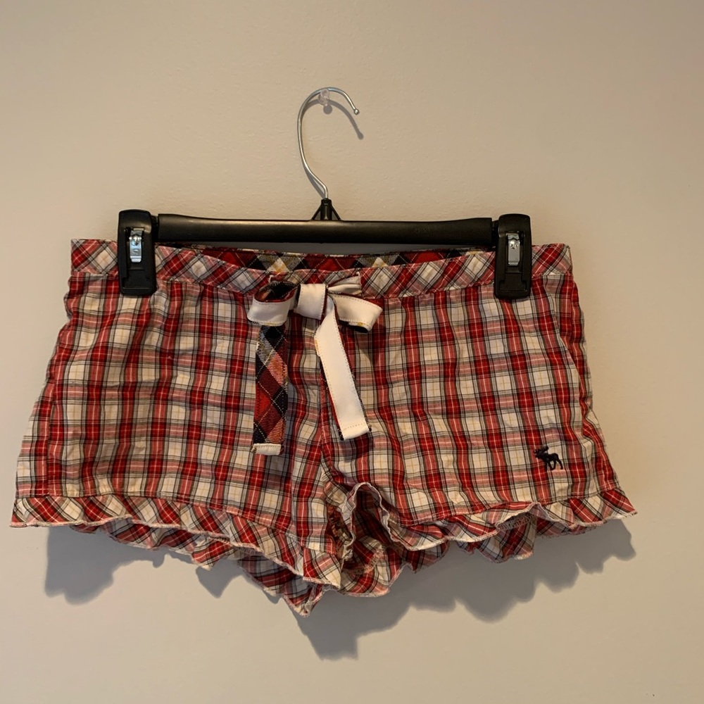 Abercrombie plaid shorts